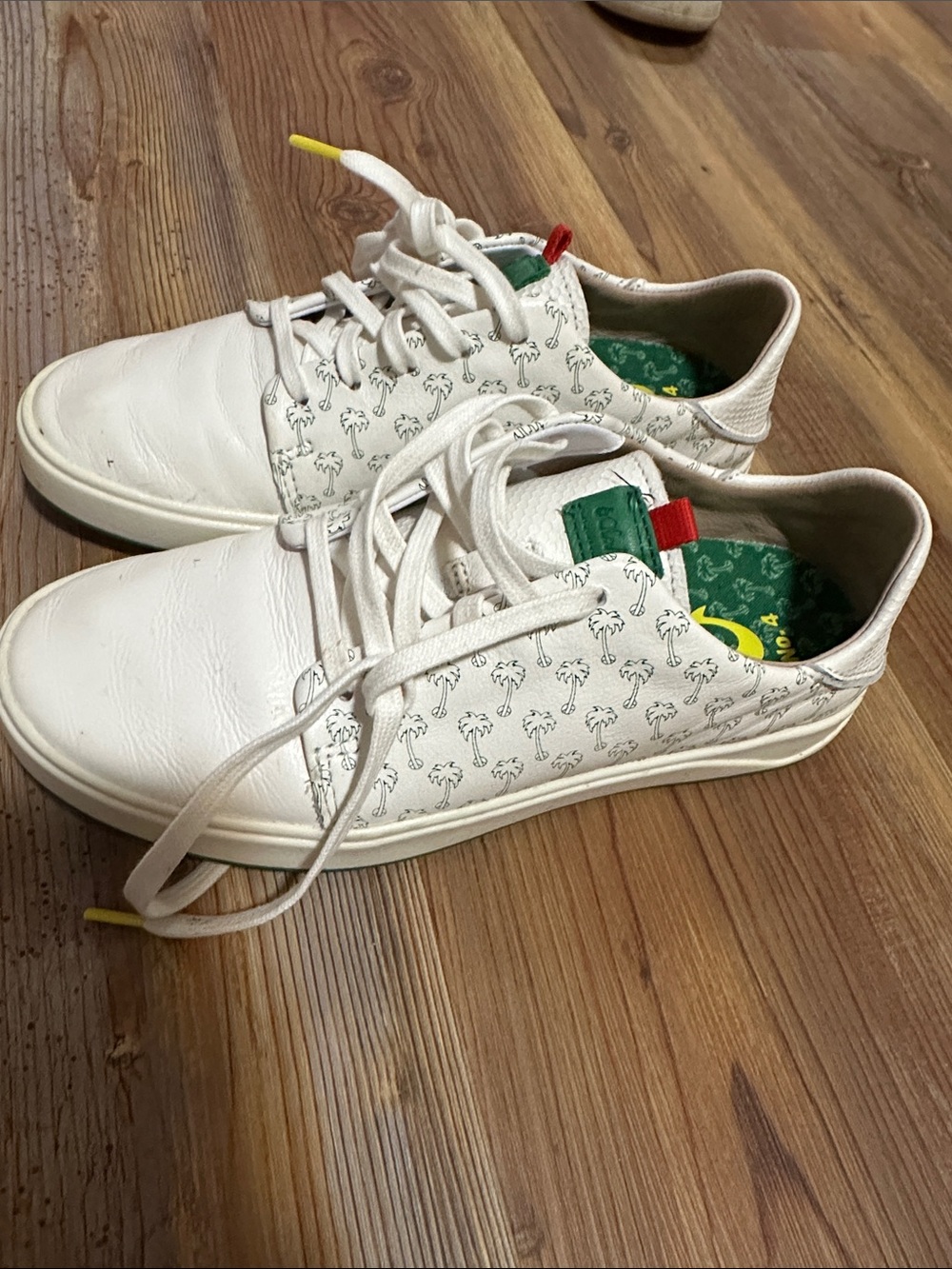 Olukai golf shoes